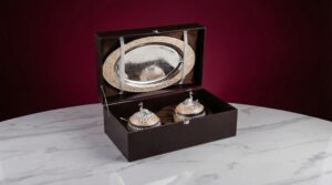 Yellow Heritage Serving Set