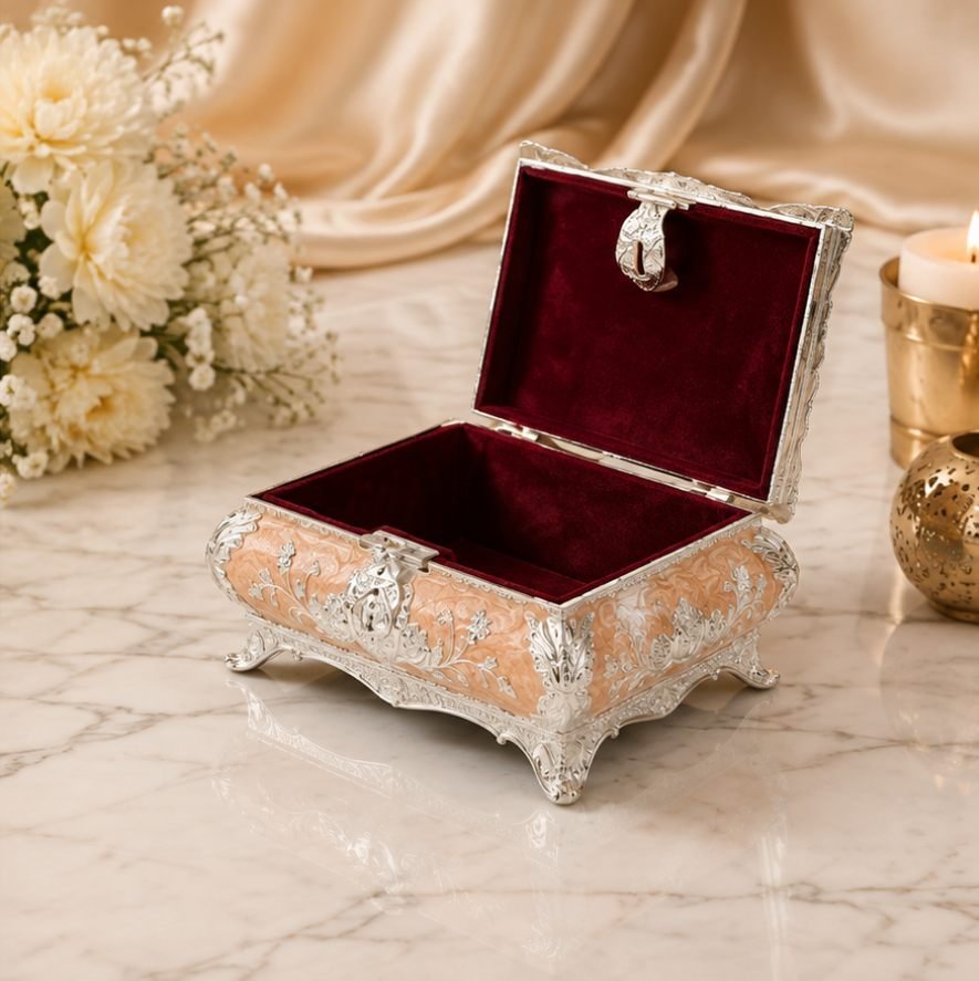 Royal Peach Box - Image 2