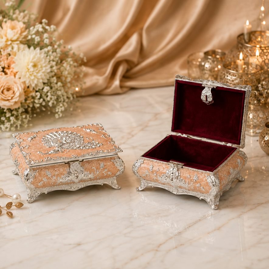 Royal Peach Box